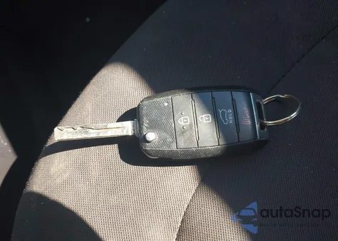 2016 Kia Soul from USA, damaged, VIN KNDJN2A24G7351951